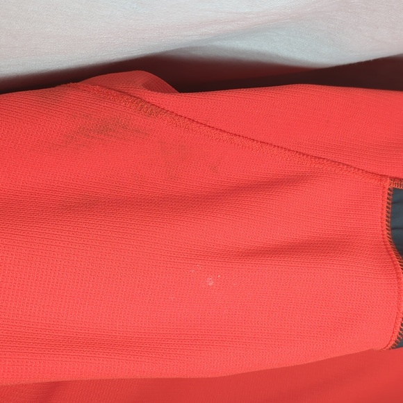 Avalanche 1/4 zip orange hooded waffle shirt - Picture 7 of 8